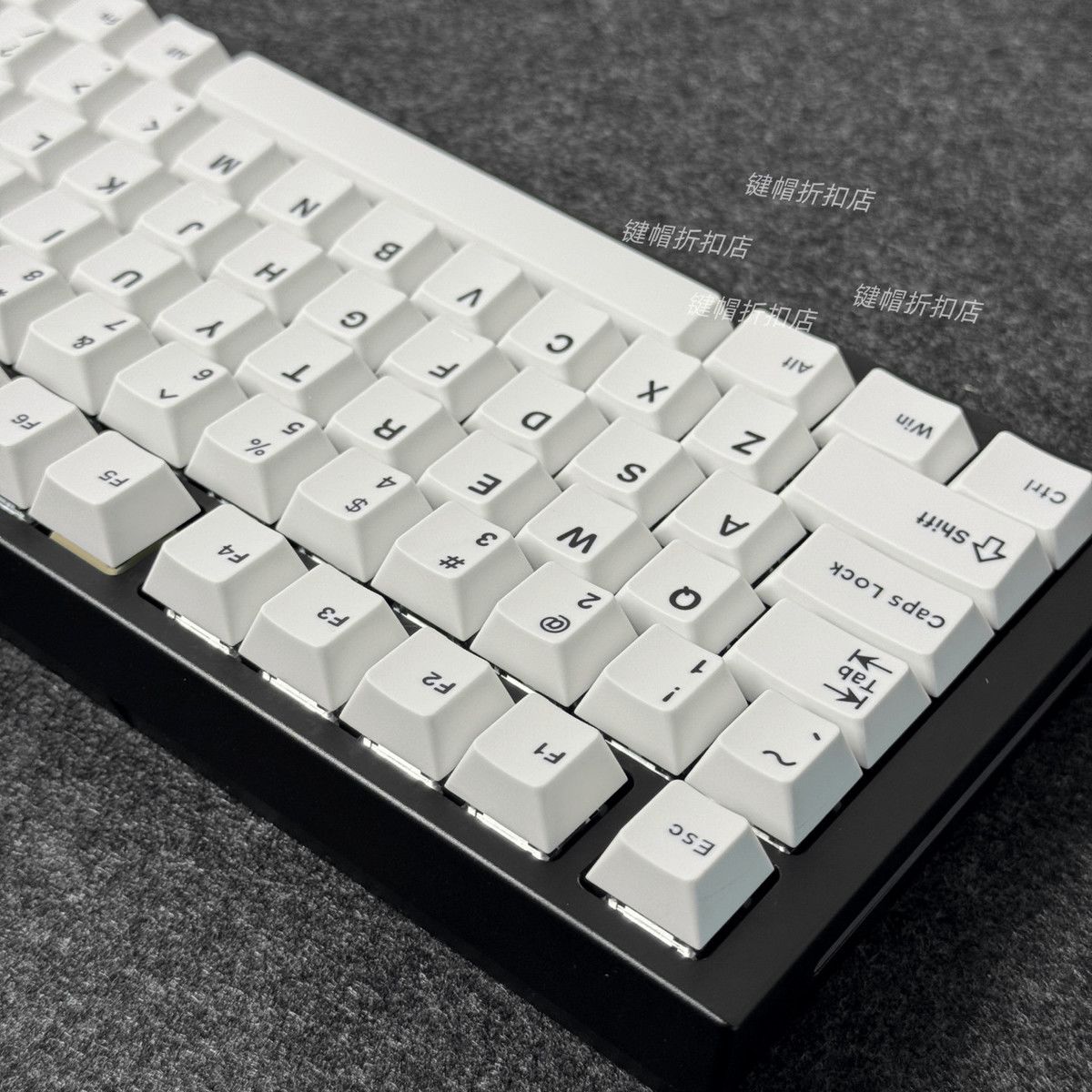 Minimalist Pure White Keycaps  - đánh giá và giá Gaming Keyboard Ergo