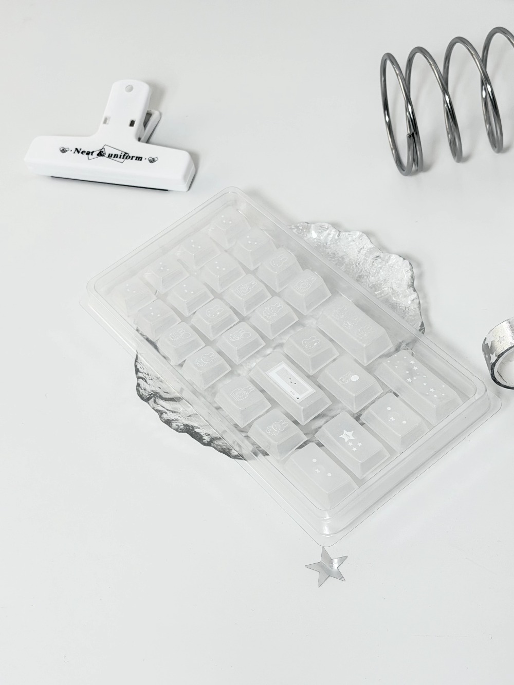 Kawai Miffy Keycaps Transparen - đánh giá và giá Keyboard Gaming Transparent
